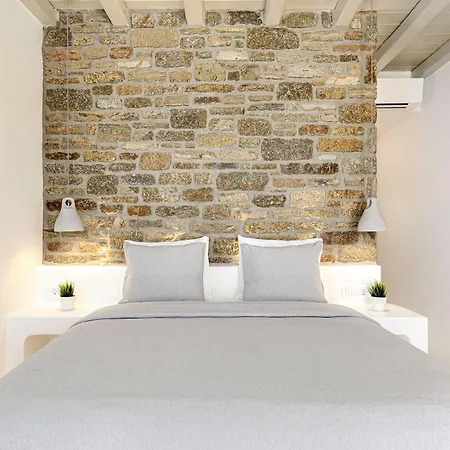 Yasemin Калафатис